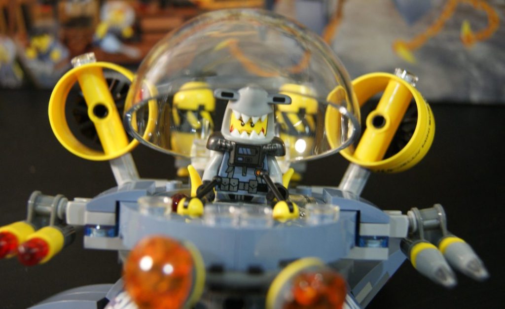 LEGO Ninjago set review: 70610 Flying Jelly Sub Fast-Build and&nbsp;Gallery