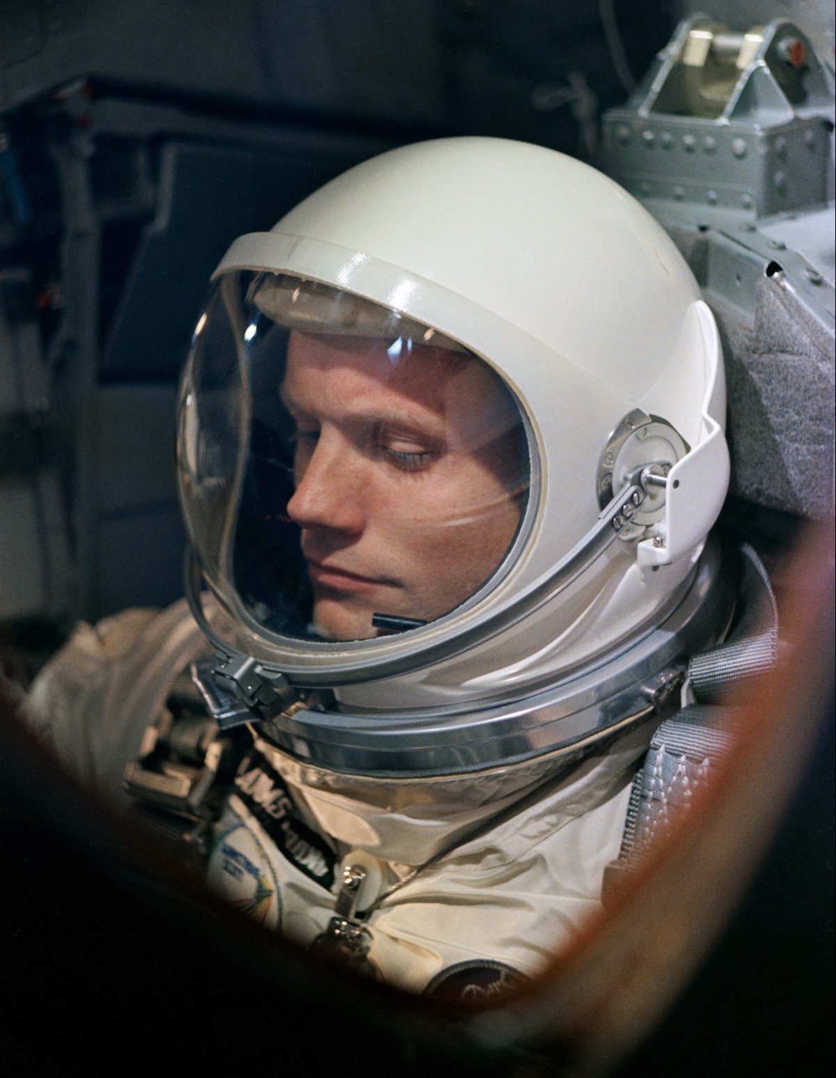 Armstrong review: Dir. David Fairhead (2019)