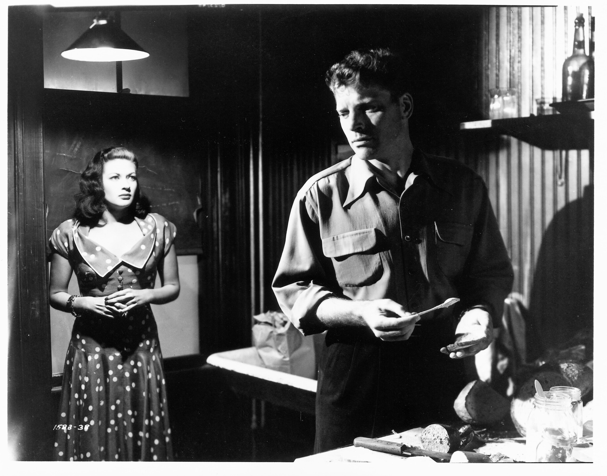 Criss Cross Blu-ray review: Dir. Robert Siodmak    [Masters of Cinema]