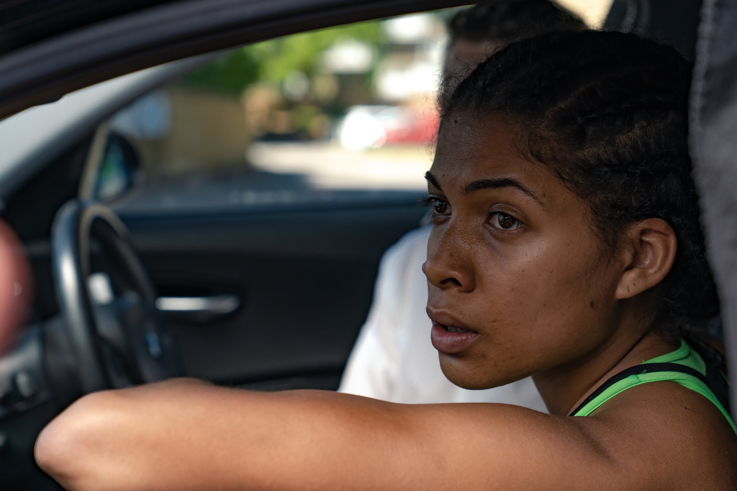 Stationary review: Dir.  Louis Chan [Short Film]