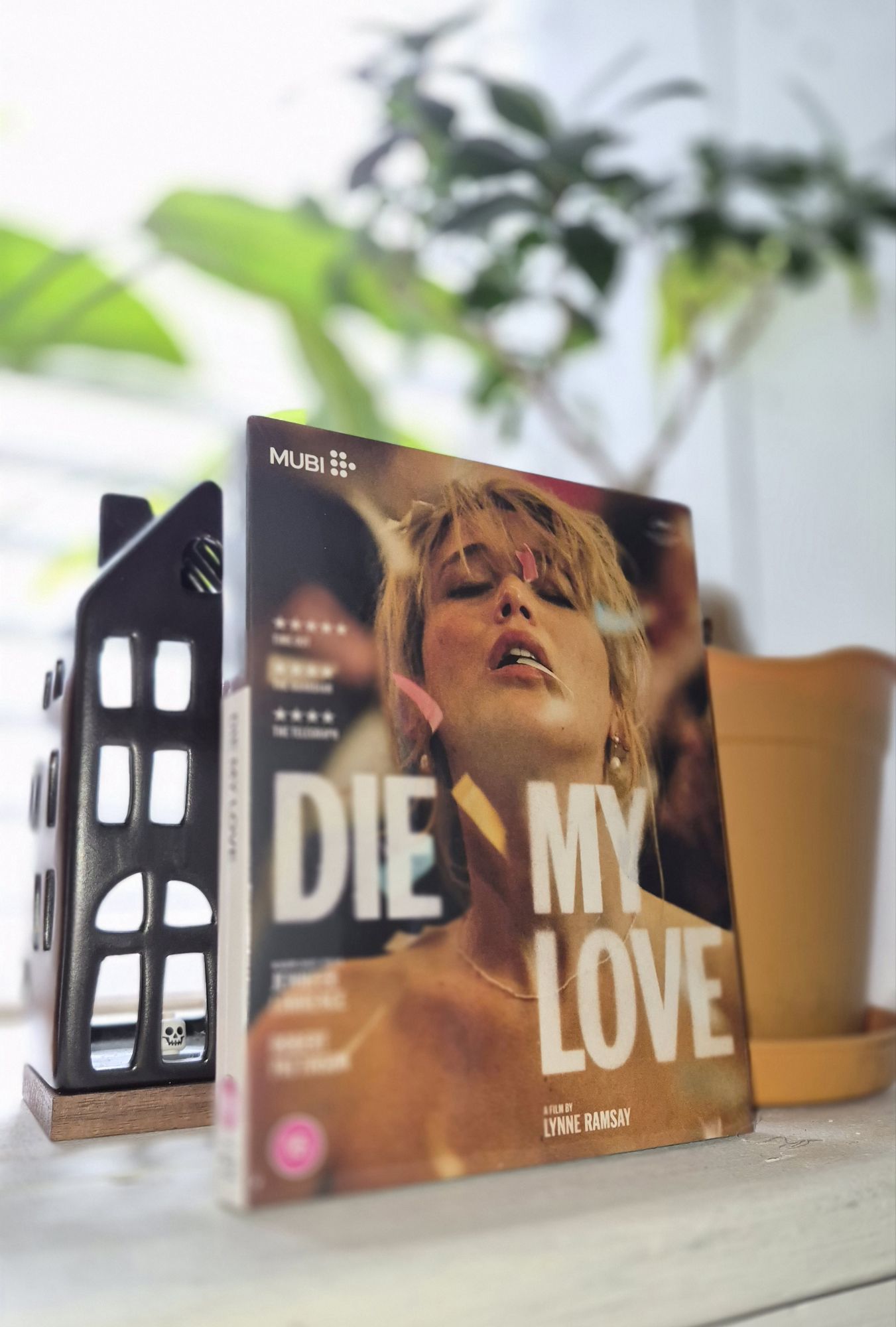 Die My Love Blu-ray review: Dir. Lynne Ramsay