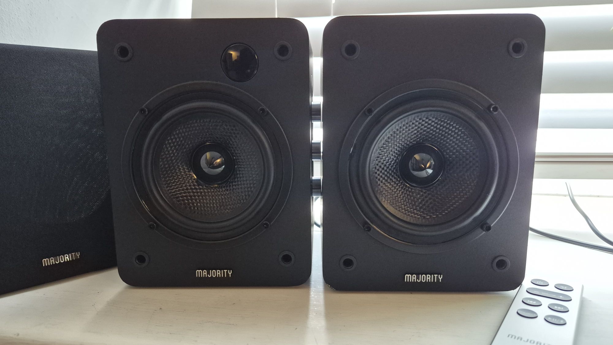 Majority D50X Bookshelf Bluetooth Speakers review