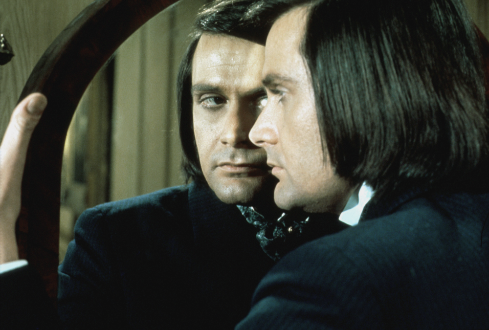 10 Overlooked Horrors Worth Rediscovering: Hammer Studio and Its Shadows [Part 2]